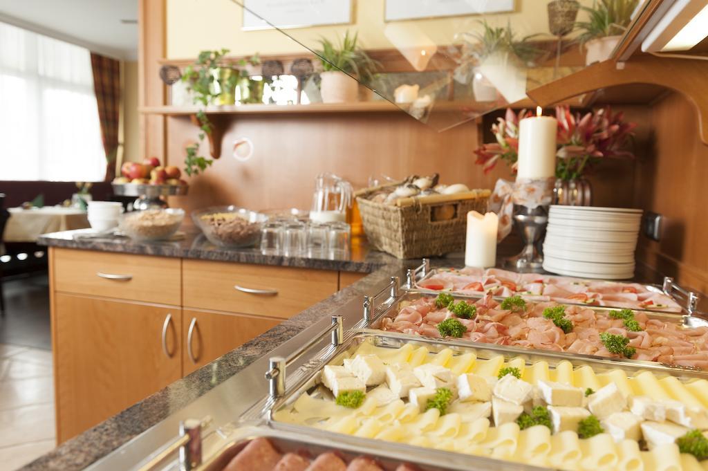 Hotel Olympia Бад-Фюссинг Экстерьер фото
